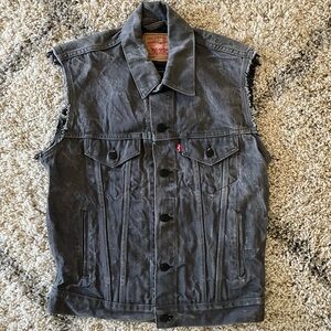 Levi's Classic Gray Denim Vest